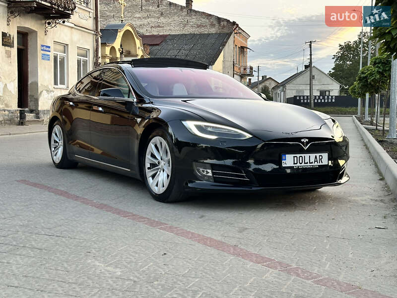 Ліфтбек Tesla Model S 2017 в Львові фото 2 Ліфтбек Tesla Model S 2017 в Львові