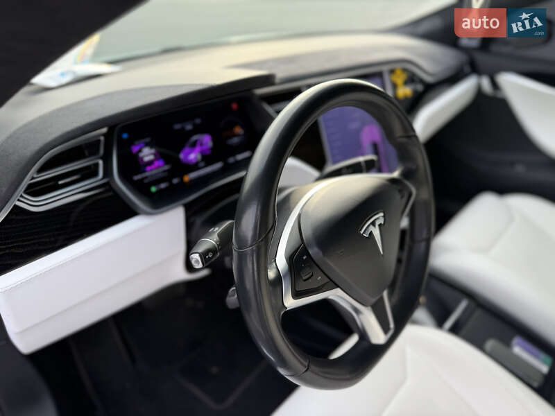 Ліфтбек Tesla Model S 2017 в Кам'янському фото 24 Ліфтбек Tesla Model S 2017 в Кам'янському