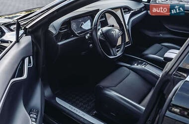 Лифтбек Tesla Model S 2018 в Одессе
