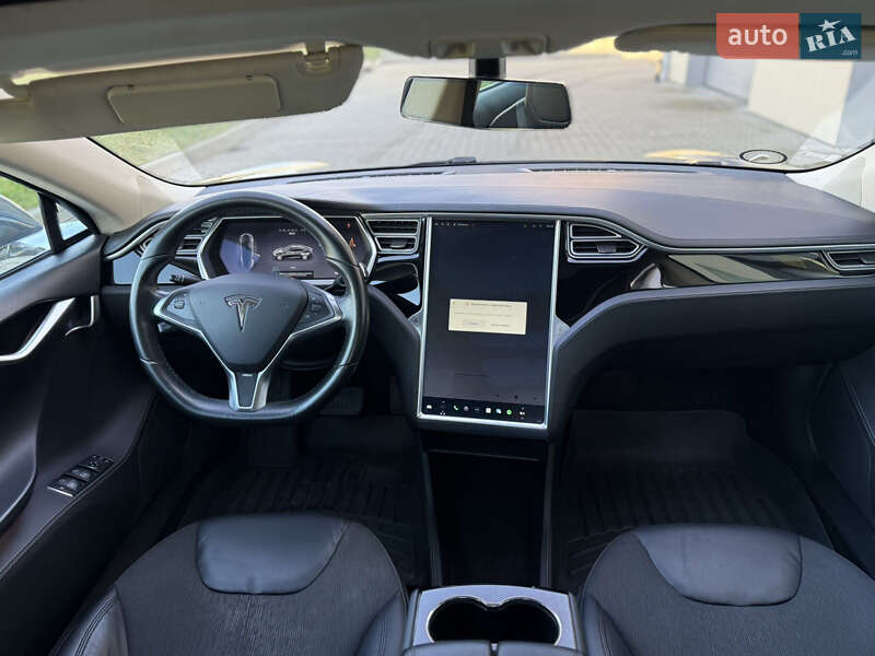 Лифтбек Tesla Model S 2014 в Радехове фото 12 Лифтбек Tesla Model S 2014 в Радехове