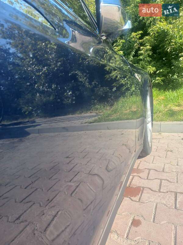 Лифтбек Tesla Model S 2014 в Киеве