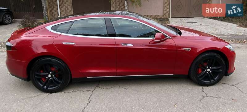 Ліфтбек Tesla Model S 2013 в Одесі фото 7 Ліфтбек Tesla Model S 2013 в Одесі
