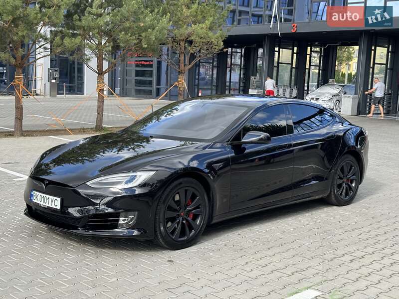 Ліфтбек Tesla Model S 2018 в Рівному фото 6 Ліфтбек Tesla Model S 2018 в Рівному