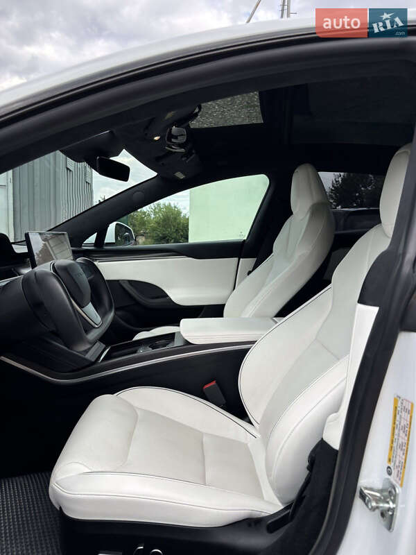 Ліфтбек Tesla Model S 2022 в Харкові