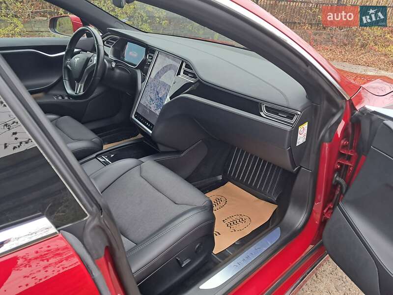Лифтбек Tesla Model S 2018 в Радехове фото 14 Лифтбек Tesla Model S 2018 в Радехове