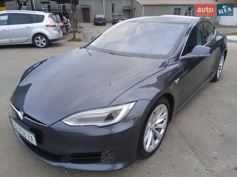 Лифтбек Tesla Model S 2017 в Нежине фото 13 Лифтбек Tesla Model S 2017 в Нежине
