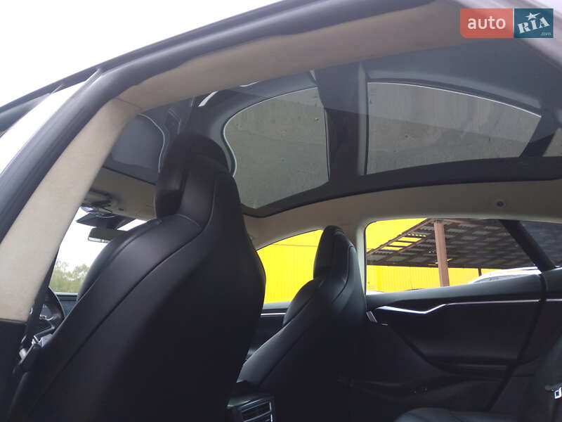Лифтбек Tesla Model S 2017 в Нежине фото 30 Лифтбек Tesla Model S 2017 в Нежине