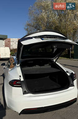 Ліфтбек Tesla Model S 2023 в Львові