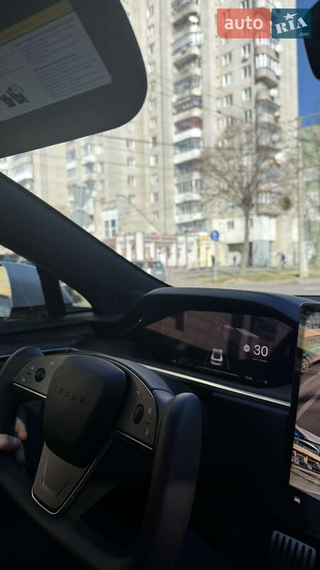 Лифтбек Tesla Model S 2023 в Львове фото 46 Лифтбек Tesla Model S 2023 в Львове