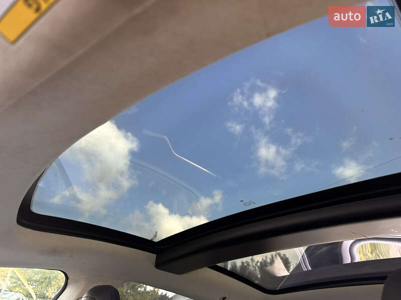 Лифтбек Tesla Model S 2013 в Самборе фото 18 Лифтбек Tesla Model S 2013 в Самборе