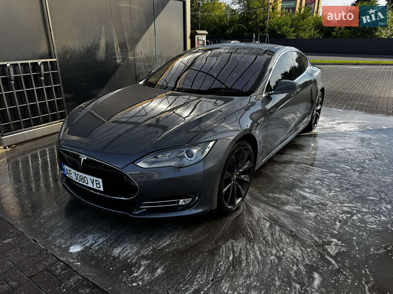 Tesla Model S 2014 Tesla Model S 2014