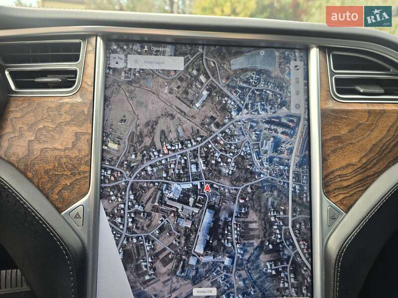 Лифтбек Tesla Model S 2017 в Тысменице фото 9 Лифтбек Tesla Model S 2017 в Тысменице