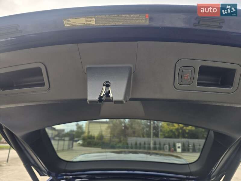 Лифтбек Tesla Model S 2017 в Тысменице фото 15 Лифтбек Tesla Model S 2017 в Тысменице