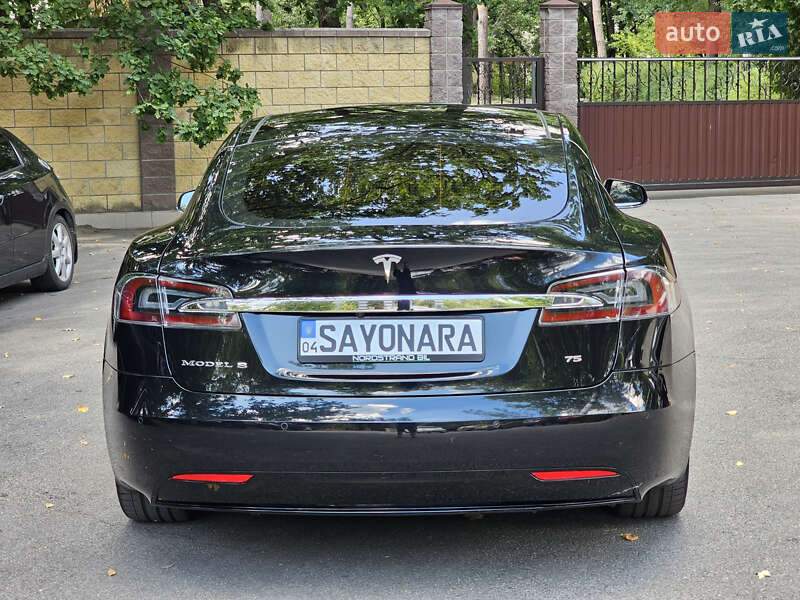 Ліфтбек Tesla Model S 2017 в Чорноморську
