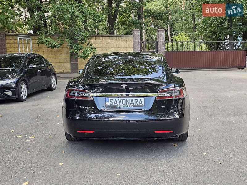 Ліфтбек Tesla Model S 2017 в Чорноморську