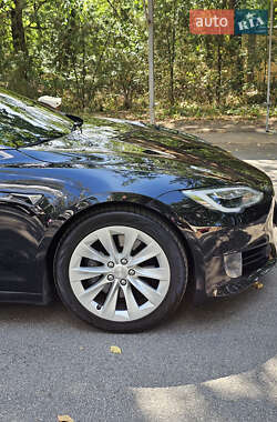 Ліфтбек Tesla Model S 2017 в Чорноморську