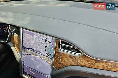 Ліфтбек Tesla Model S 2017 в Чорноморську