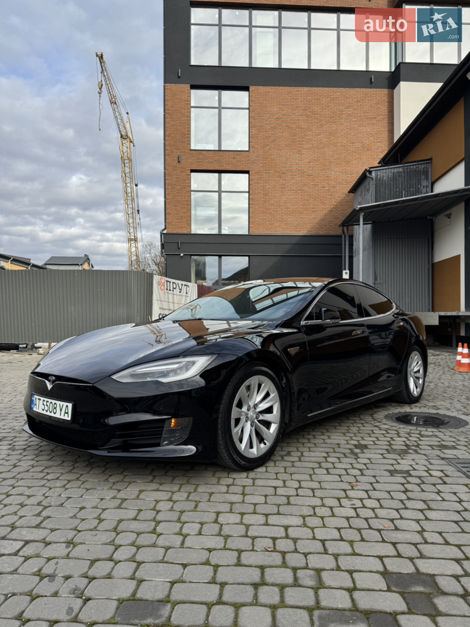 2015 Tesla Model S - мініатюра 25