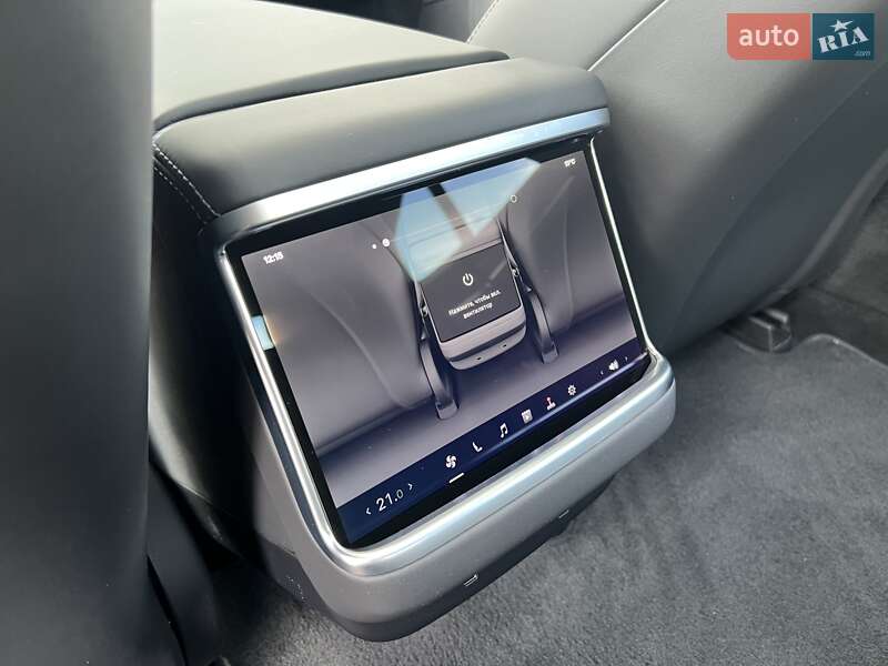 Ліфтбек Tesla Model S 2023 в Києві фото 20 Ліфтбек Tesla Model S 2023 в Києві