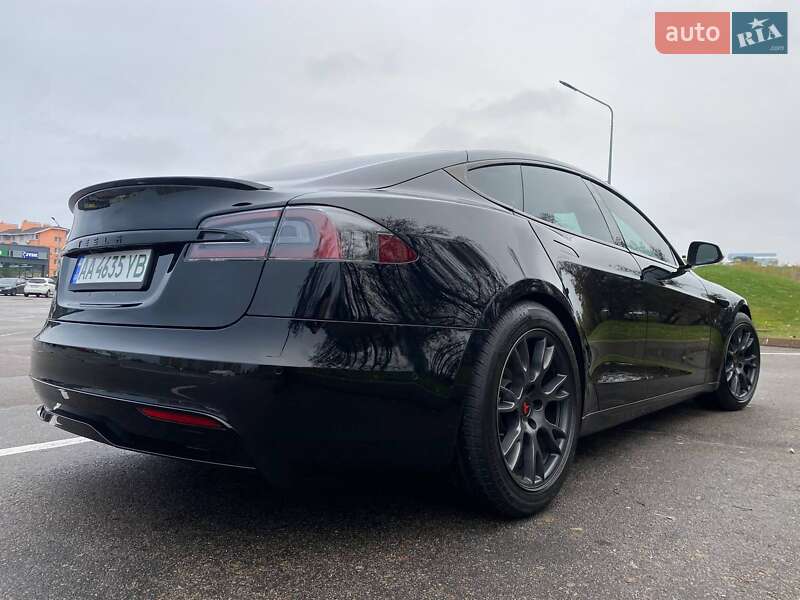 Лифтбек Tesla Model S 2021 в Киеве фото 15 Лифтбек Tesla Model S 2021 в Киеве