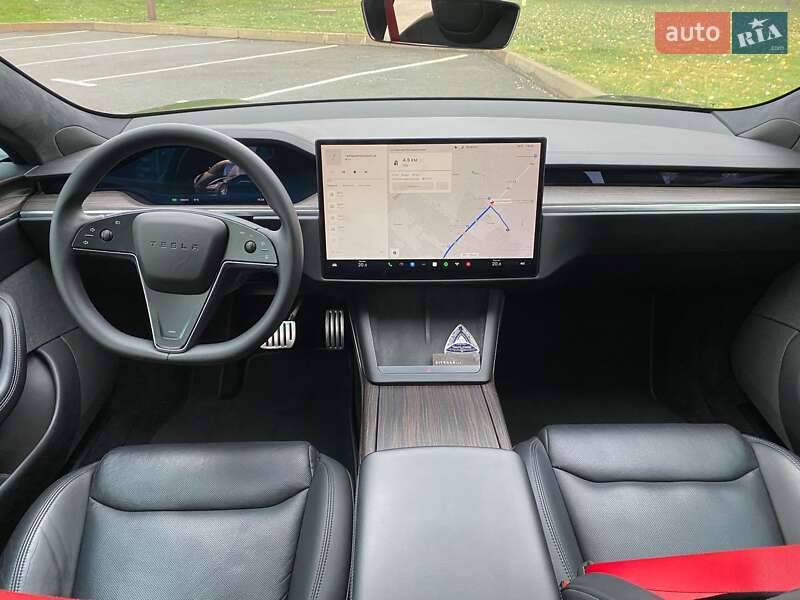 Лифтбек Tesla Model S 2021 в Киеве фото 26 Лифтбек Tesla Model S 2021 в Киеве