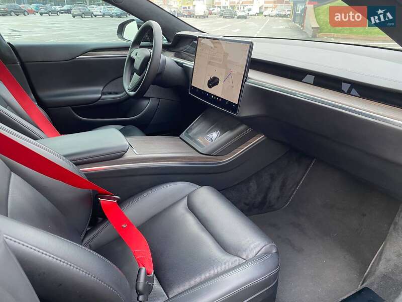 Лифтбек Tesla Model S 2021 в Киеве фото 29 Лифтбек Tesla Model S 2021 в Киеве