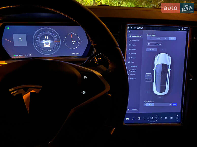 Ліфтбек Tesla Model S 2012 в Одесі фото 32 Ліфтбек Tesla Model S 2012 в Одесі