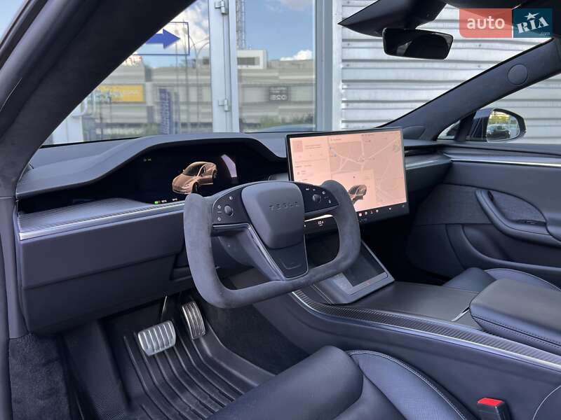 Лифтбек Tesla Model S 2022 в Киеве