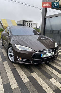 Ліфтбек Tesla Model S 2013 в Львові