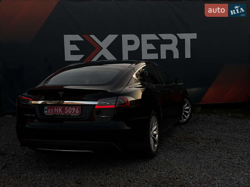 Лифтбек Tesla Model S 2015 в Львове фото 5 Лифтбек Tesla Model S 2015 в Львове