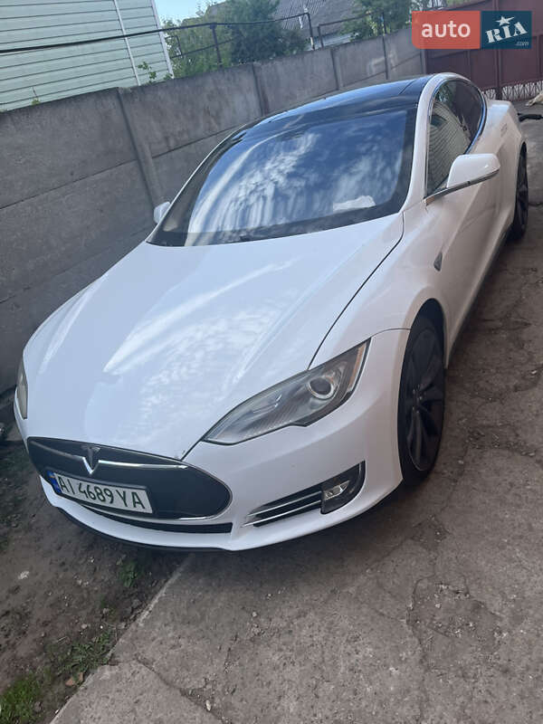 Ліфтбек Tesla Model S 2013 в Білій Церкві фото 2 Ліфтбек Tesla Model S 2013 в Білій Церкві