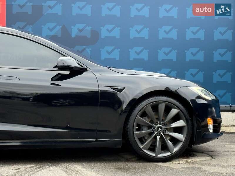 Ліфтбек Tesla Model S 2019 в Києві фото 13 Ліфтбек Tesla Model S 2019 в Києві