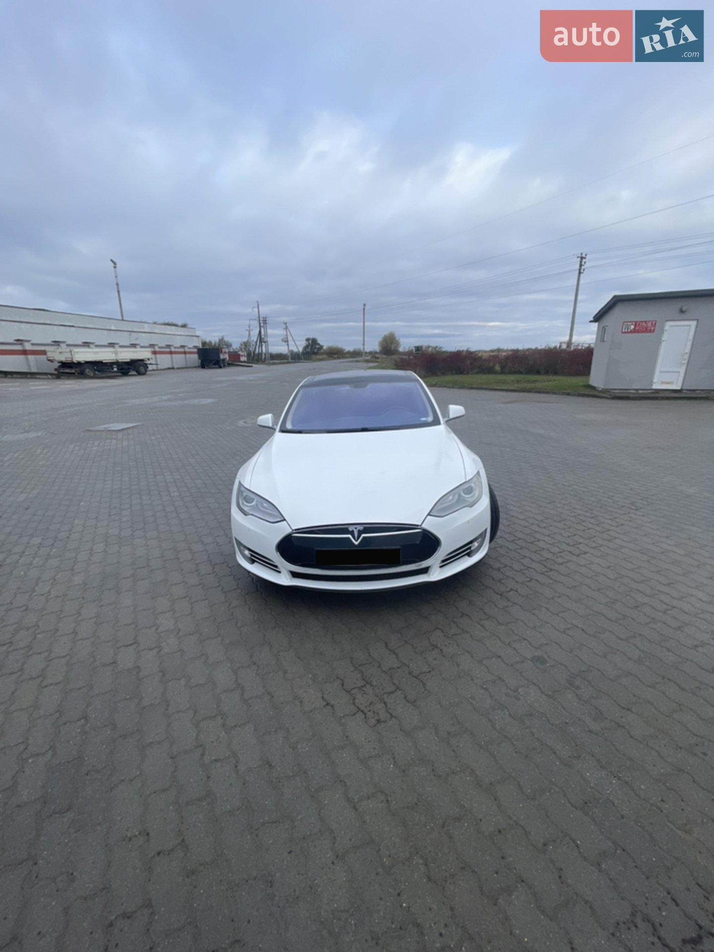 2014 Tesla Model S - мініатюра 10