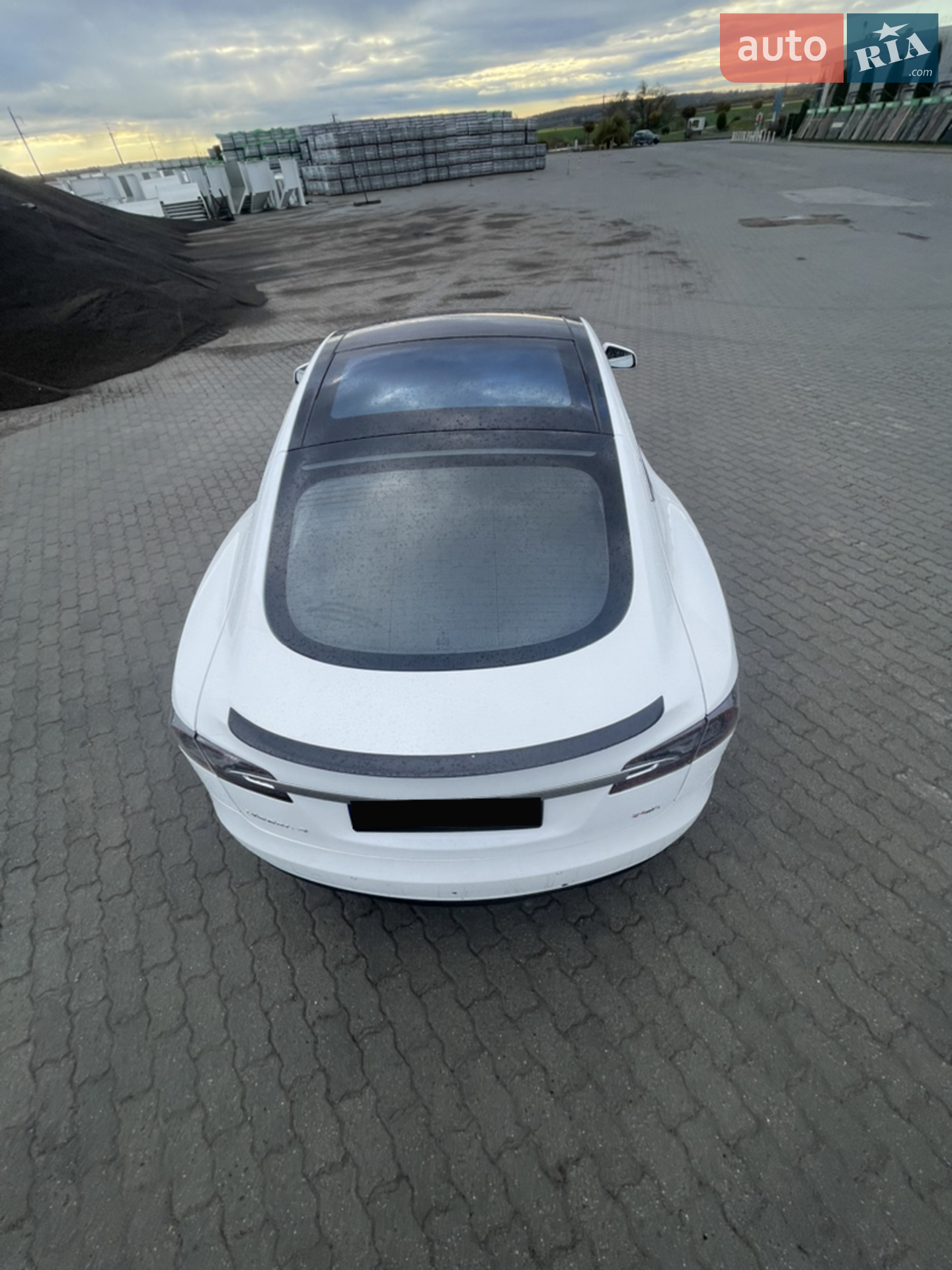 2014 Tesla Model S - мініатюра 8