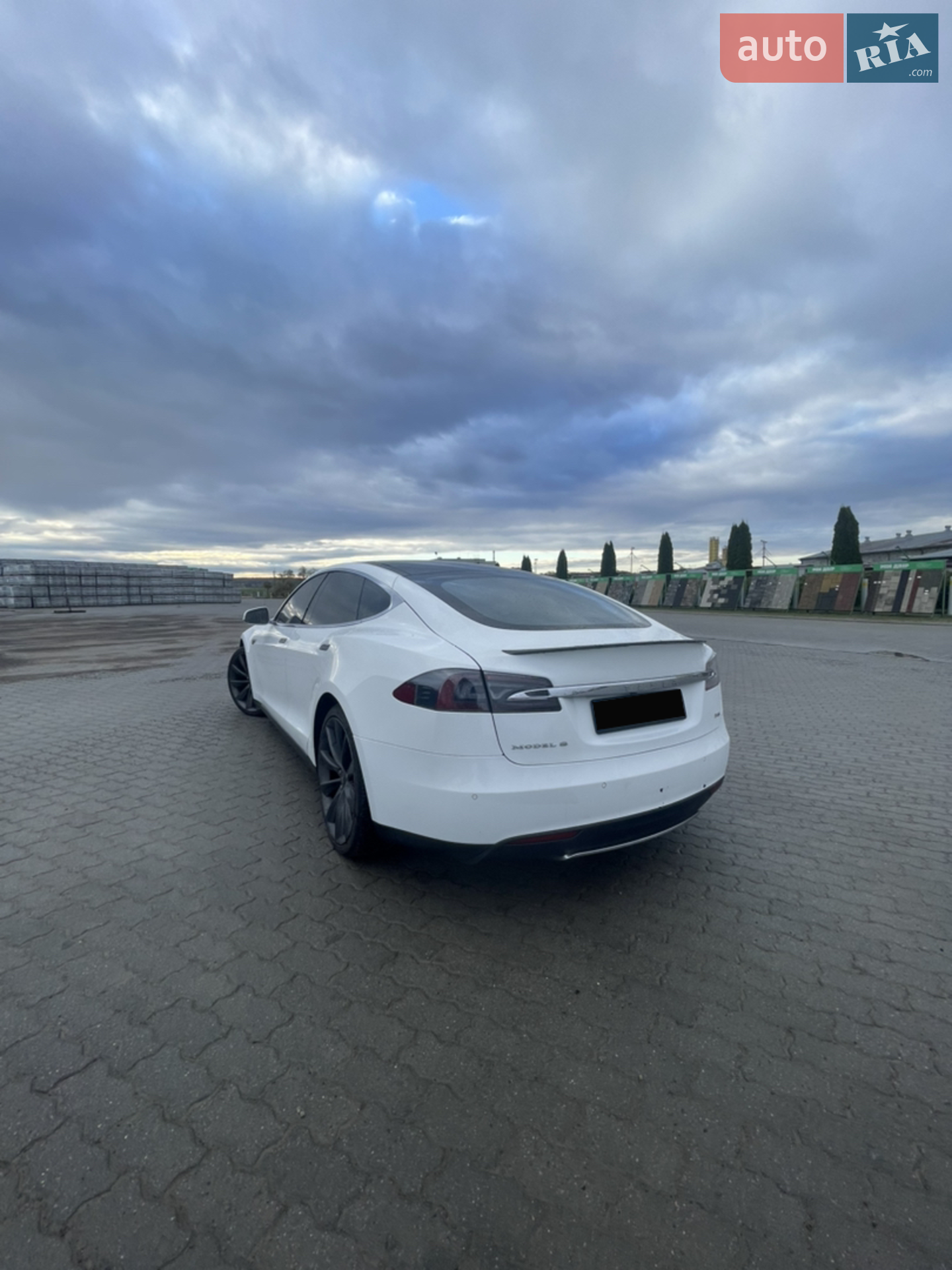 2014 Tesla Model S - мініатюра 6