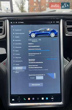 Лифтбек Tesla Model S 2015 в Днепре