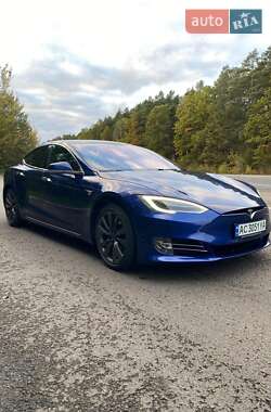 Ліфтбек Tesla Model S 2019 в Ковелі