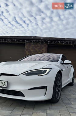 Лифтбек Tesla Model S 2021 в Золочеве