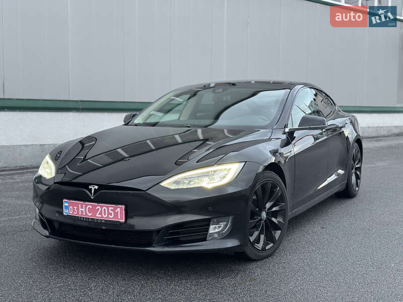 Tesla Model S 2016