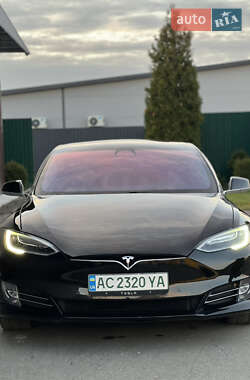 Ліфтбек Tesla Model S 2017 в Києві