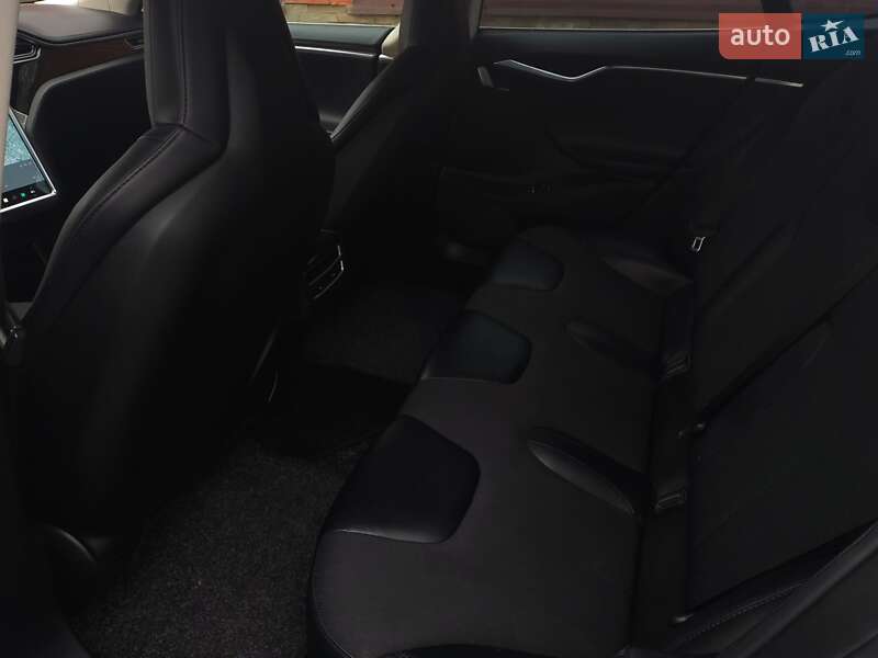 Ліфтбек Tesla Model S 2014 в Шептицькому фото 16 Ліфтбек Tesla Model S 2014 в Шептицькому