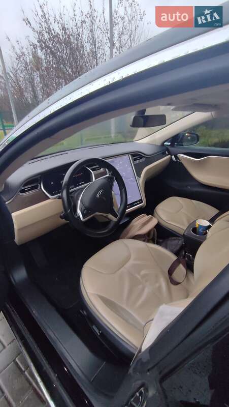 Лифтбек Tesla Model S 2014 в Житомире фото 11 Лифтбек Tesla Model S 2014 в Житомире