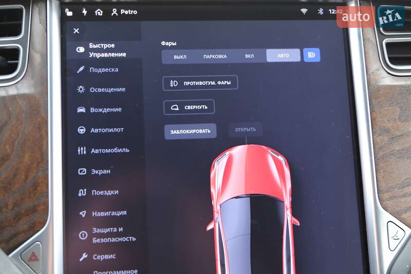 Ліфтбек Tesla Model S 2017 в Києві