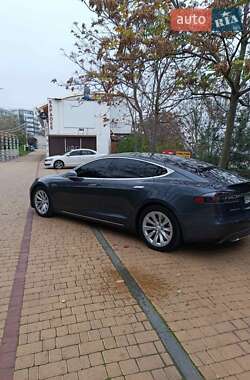 Лифтбек Tesla Model S 2014 в Одессе