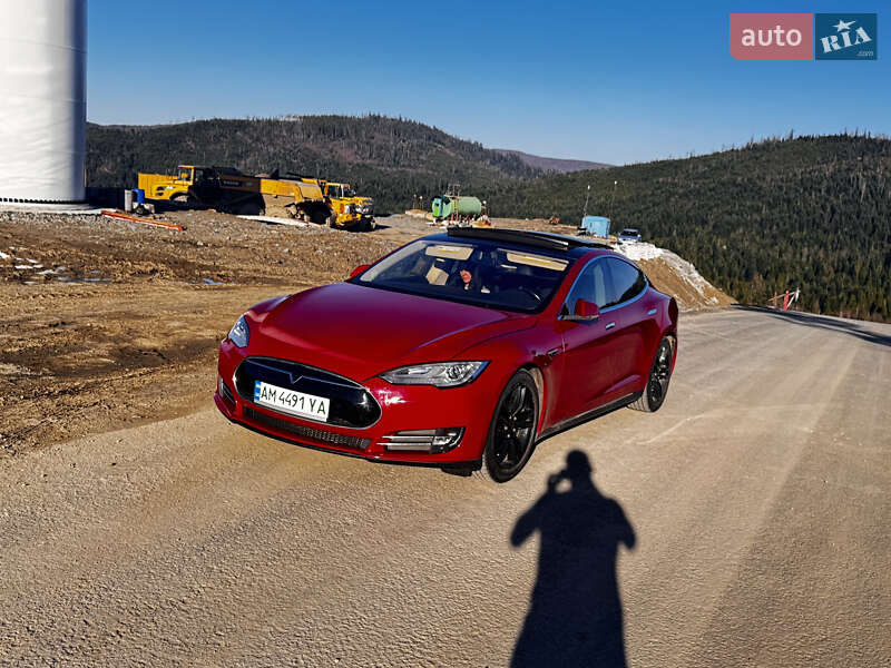 Ліфтбек Tesla Model S 2014 в Брусилові фото 8 Ліфтбек Tesla Model S 2014 в Брусилові