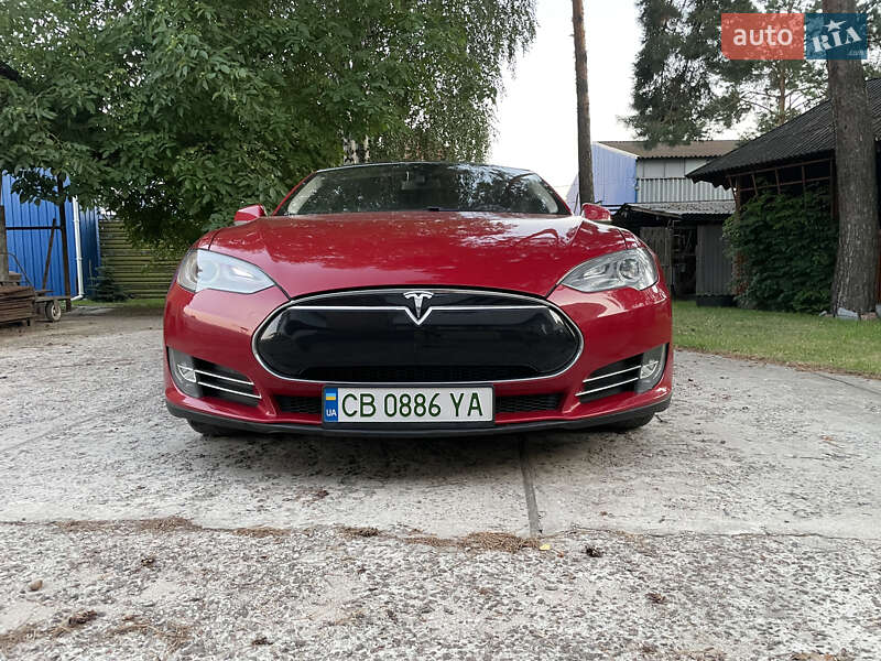 Ліфтбек Tesla Model S 2013 в Чернігові фото 11 Ліфтбек Tesla Model S 2013 в Чернігові