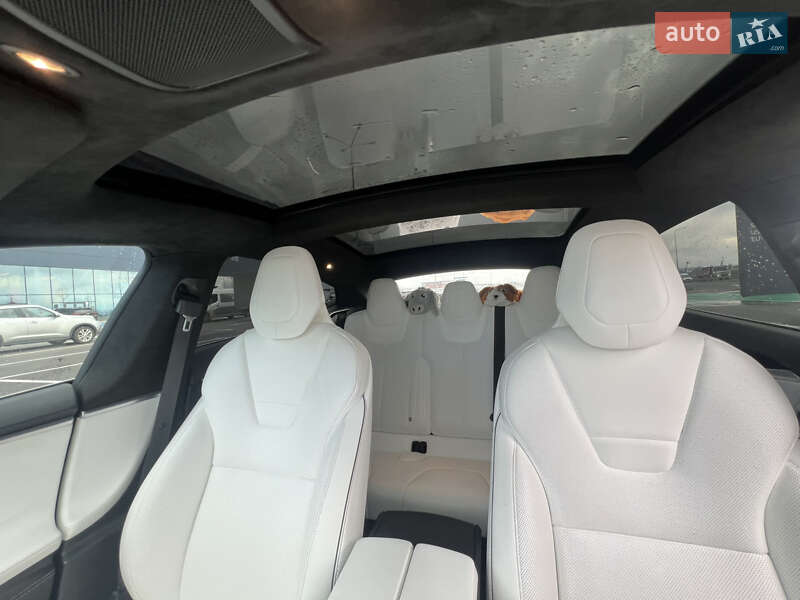 Ліфтбек Tesla Model S 2017 в Львові фото 8 Ліфтбек Tesla Model S 2017 в Львові