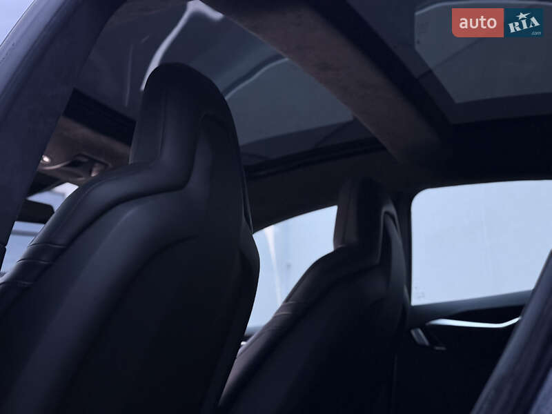 Лифтбек Tesla Model S 2016 в Луцке фото 32 Лифтбек Tesla Model S 2016 в Луцке