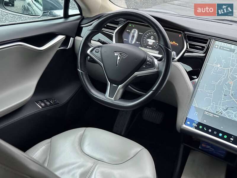 Лифтбек Tesla Model S 2014 в Ровно фото 52 Лифтбек Tesla Model S 2014 в Ровно
