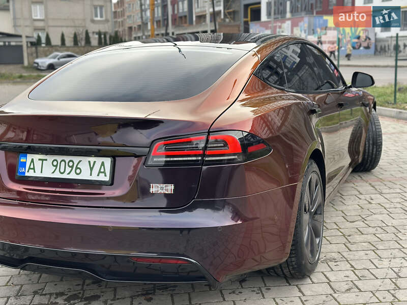 Лифтбек Tesla Model S 2021 в Ивано-Франковске